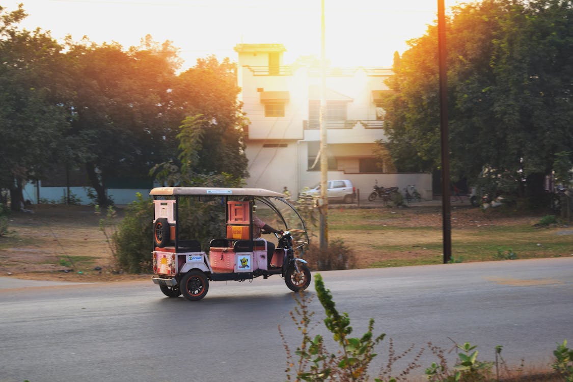 Kostenloses Stock Foto zu abend, auto-rikscha, chattisgarh