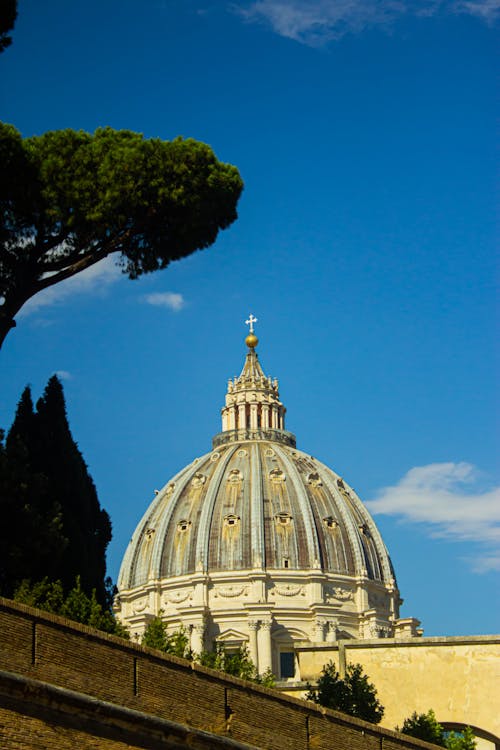 คลังภาพถ่ายฟรี ของ กรุงโรม, ท้องฟ้าสีคราม, มหาวิหารเซนต์ปีเตอร์