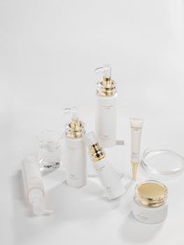 Minimalist display of skincare products, emphasizing elegance and simplicity. Ideal for beauty industry promotions.
