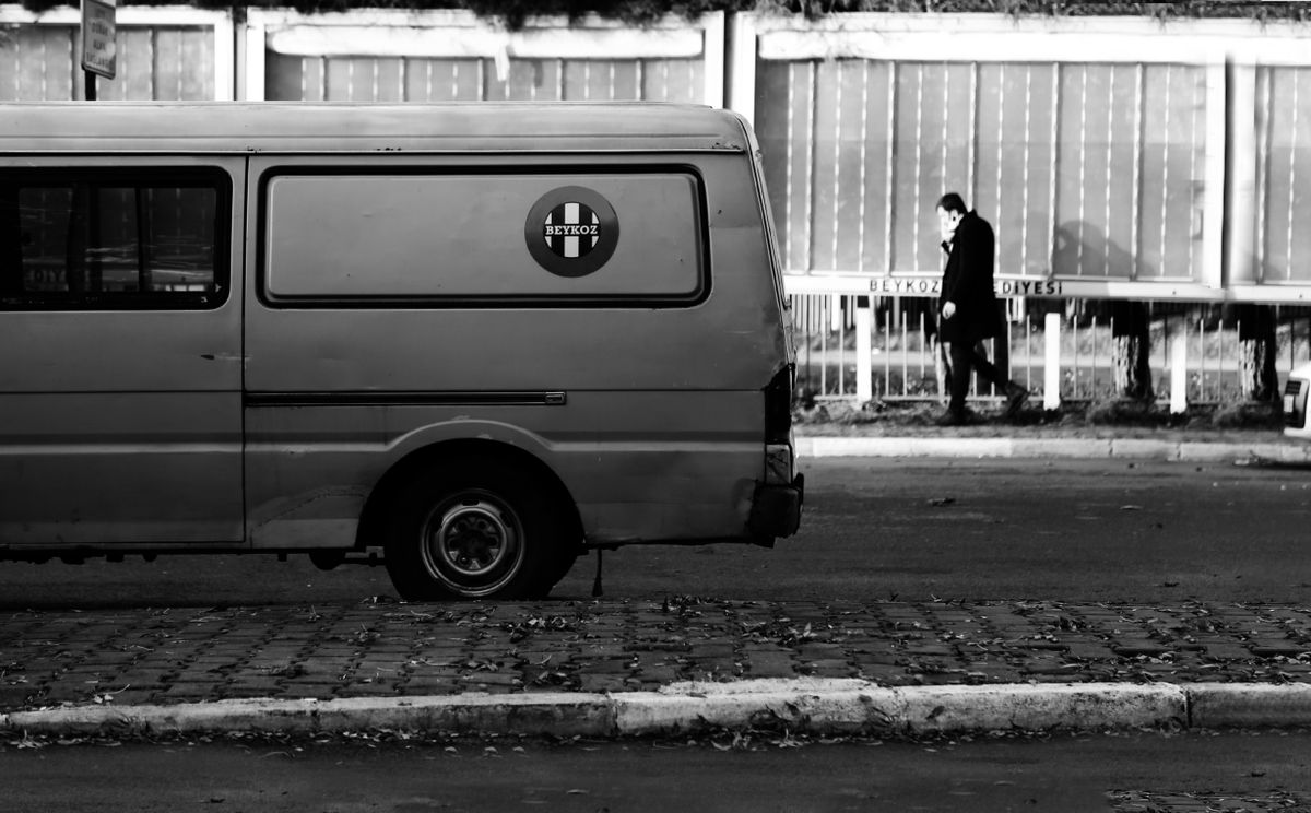 man with a van in Criccieth — Loaded properly: blankets, straps and a plan in Criccieth