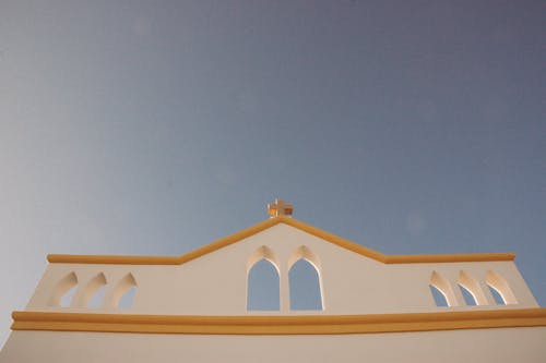 Gratis stockfoto met betonnen muur, blauwe lucht, buitenkant van het gebouw