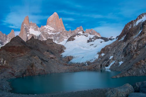 Foto d'estoc gratuïta de cel blau, constipat, cos d'aigua