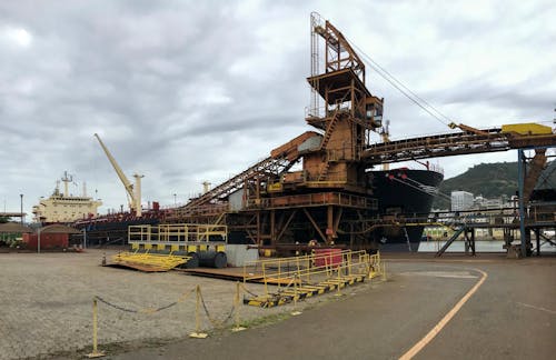 Fotos de stock gratuitas de barco, carga, ciudad