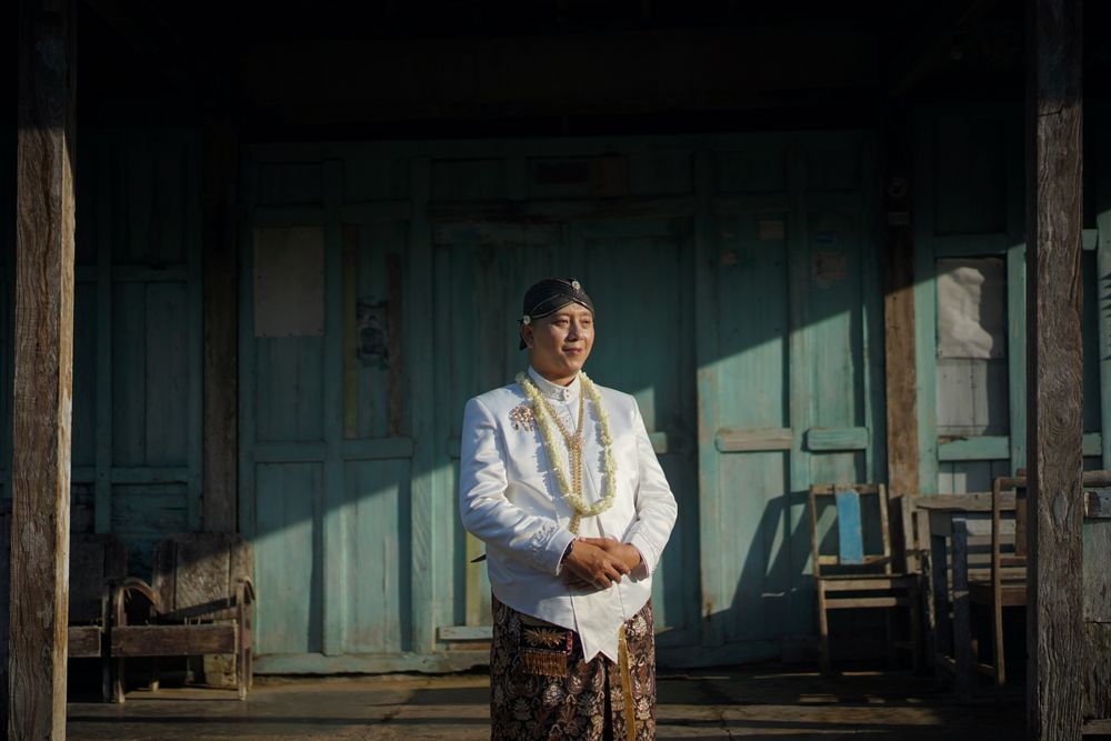 Traditional menswear