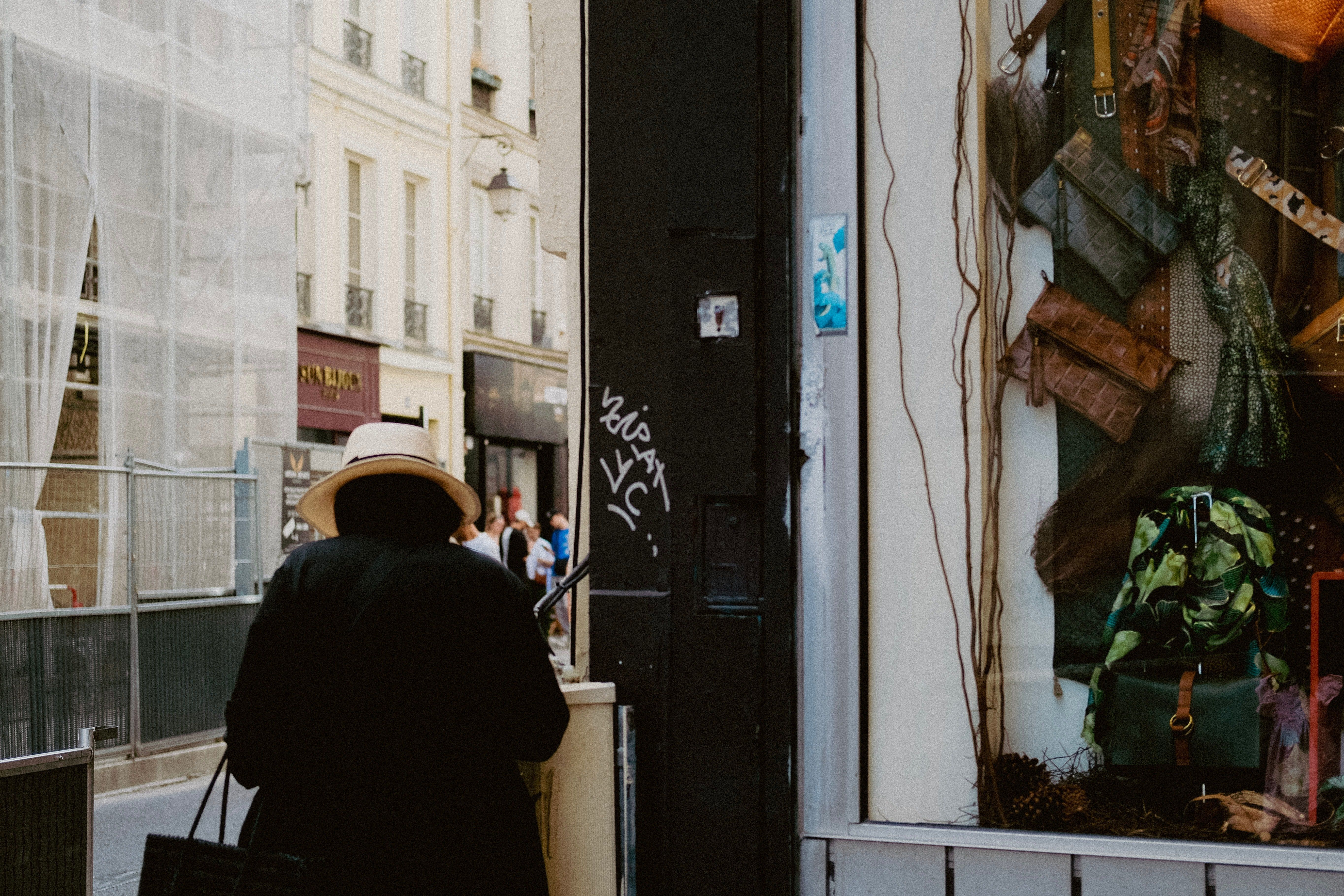 Leather Bags imported to France