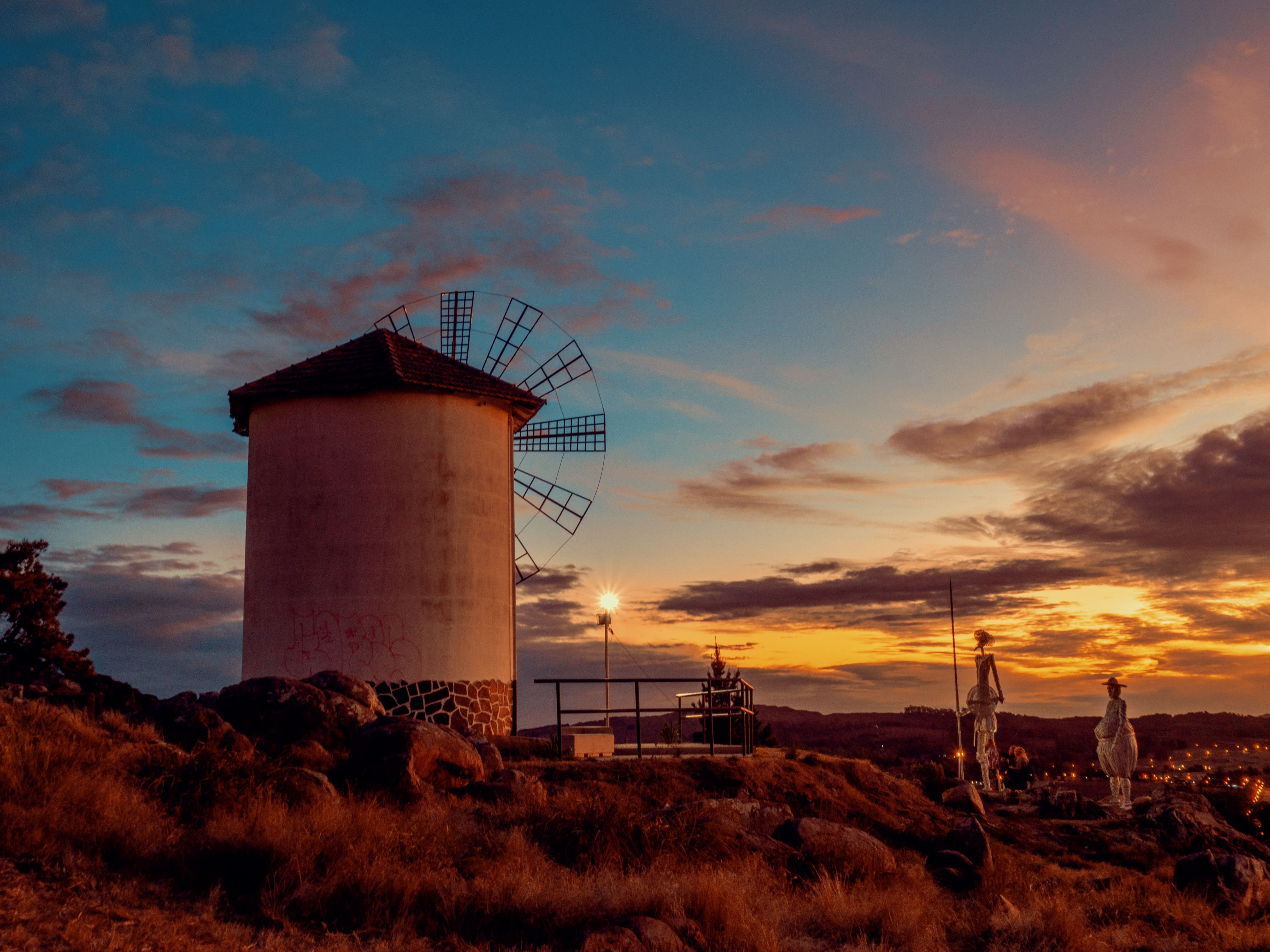Camí dels Molins (Trail of the Windmills)