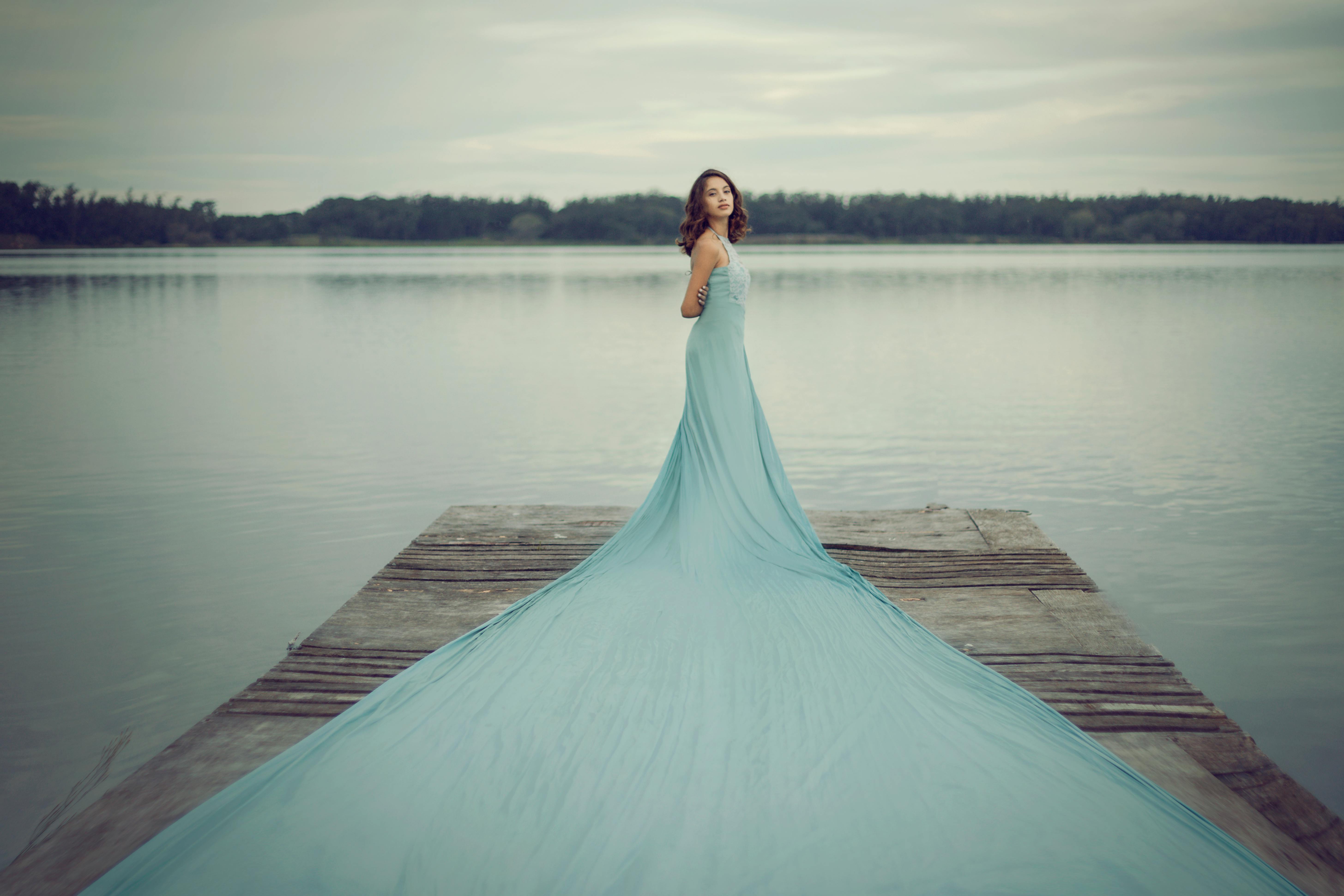 Woman Underwater While in Swimwear · Free Stock Photo