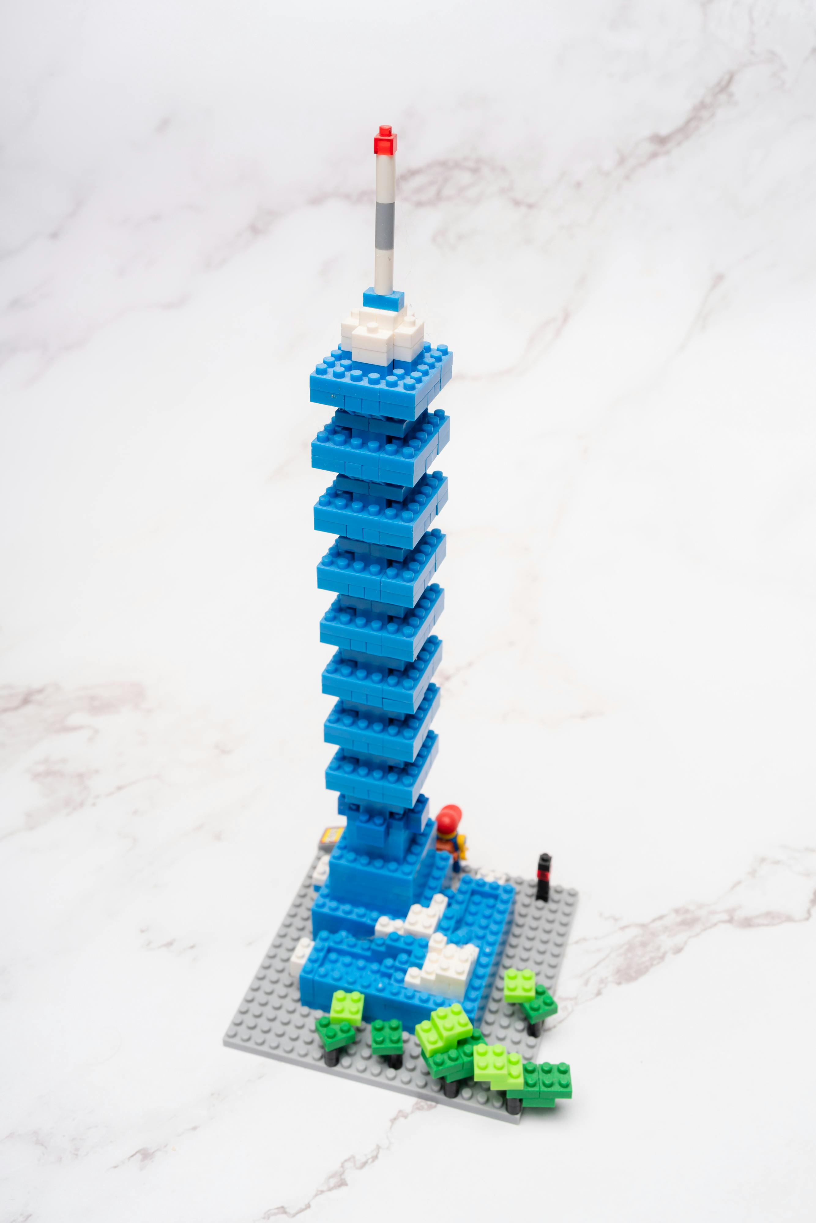 LegoGPT問世：AI打造現實可行穩定樂高模型
