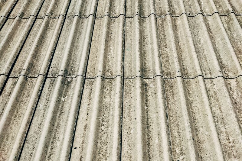 Silicone vs Acrylic Roof Coating: Which Is Right for Your Roof?