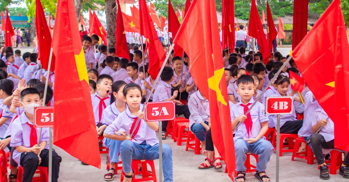 如何提高國防意識?粵港澳三地師生佛山護旗交流活動全紀錄