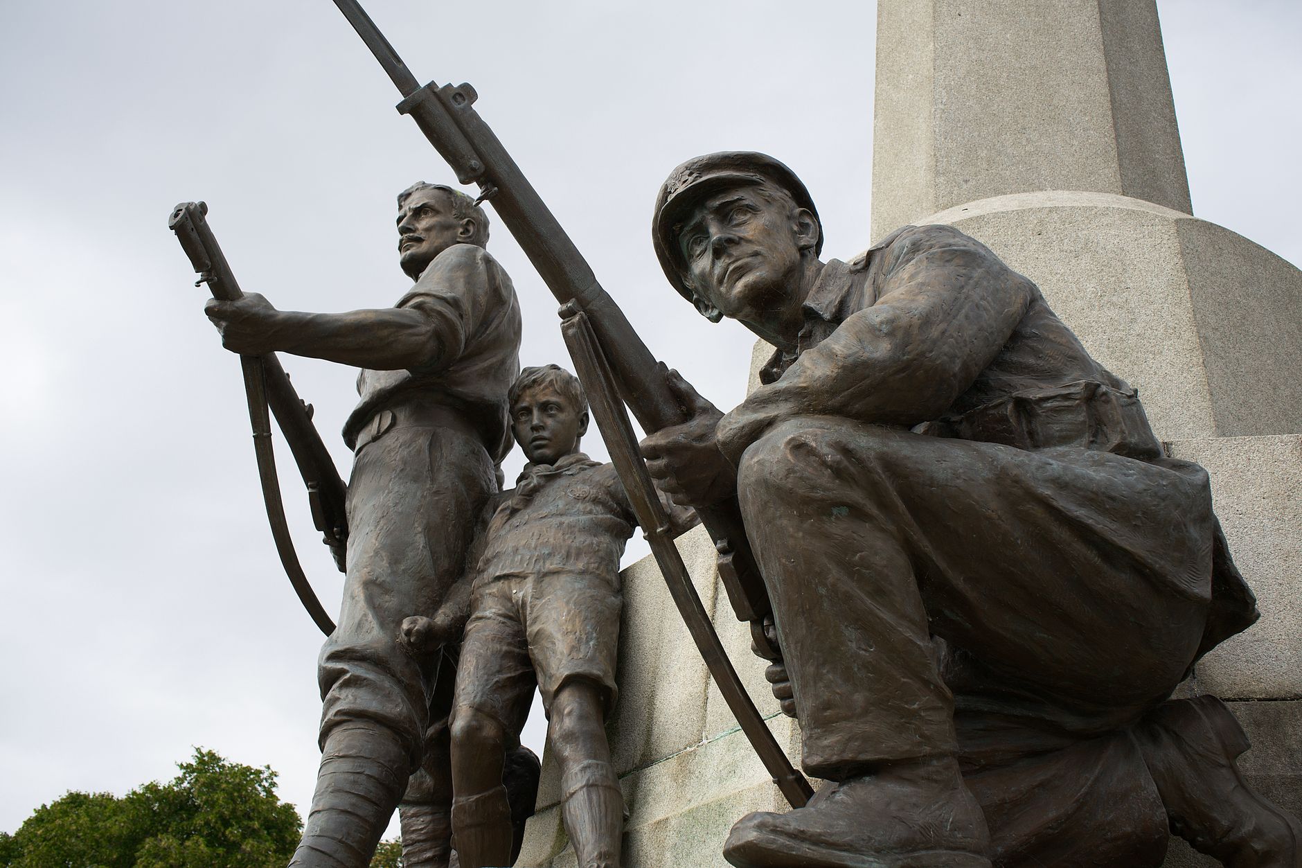 Featured image for the article: Khareghat Colony cenotaph remembers Parsi-Zoroastrian war dead