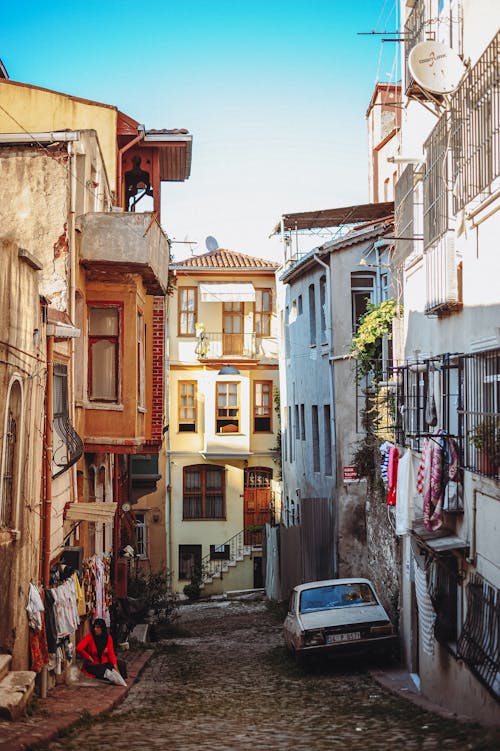 Foto d'estoc gratuïta de a l'aire lliure, carrer, carreró