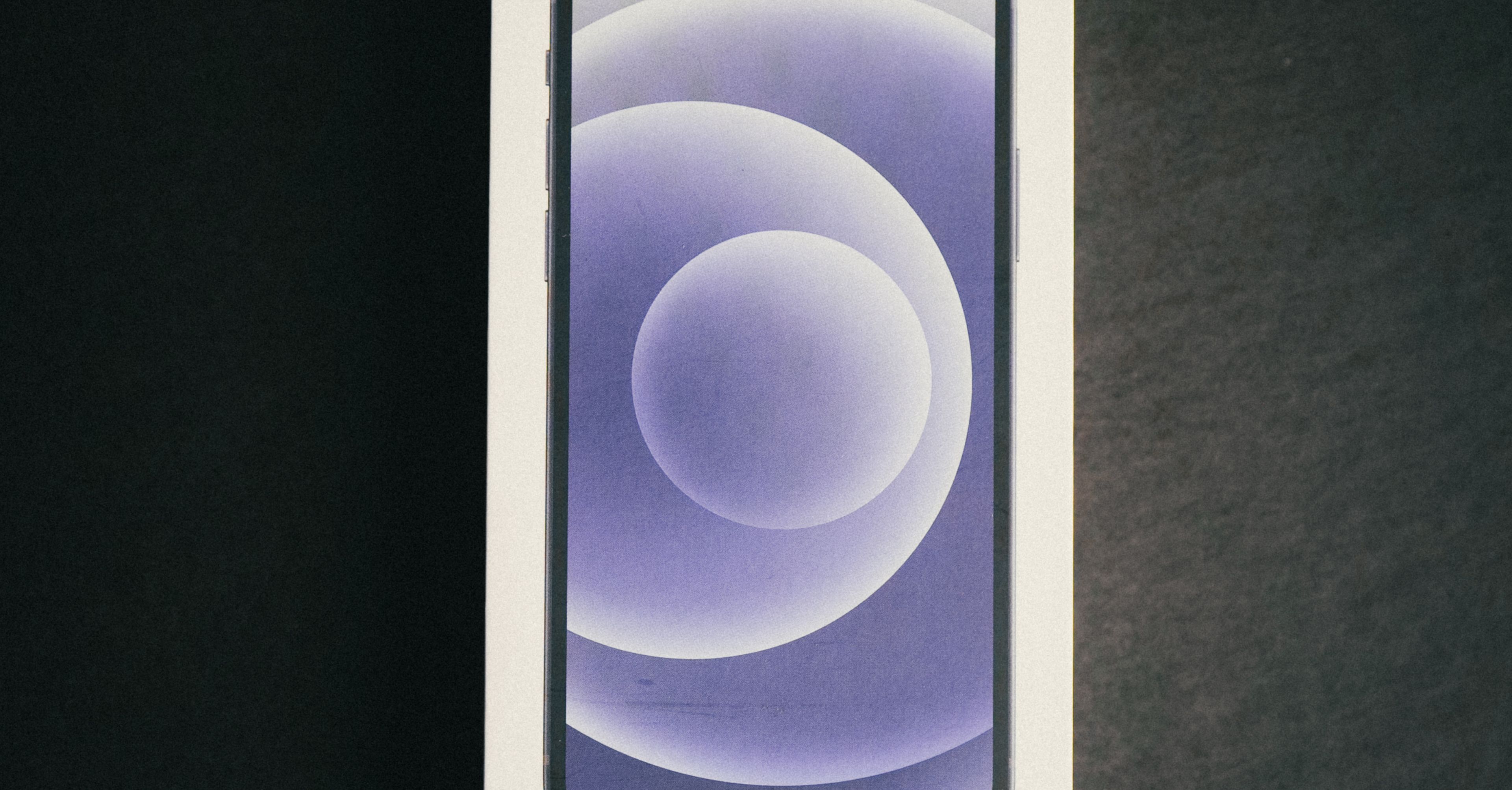 iPhone w sklepie