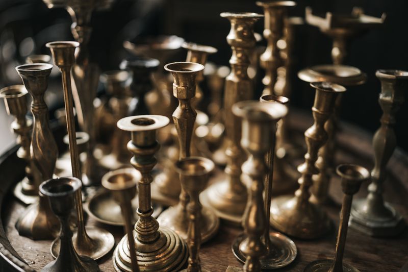 Brass and metal items