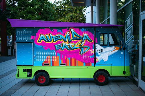 Immagine gratuita di arte dei graffiti, food truck, parcheggiato