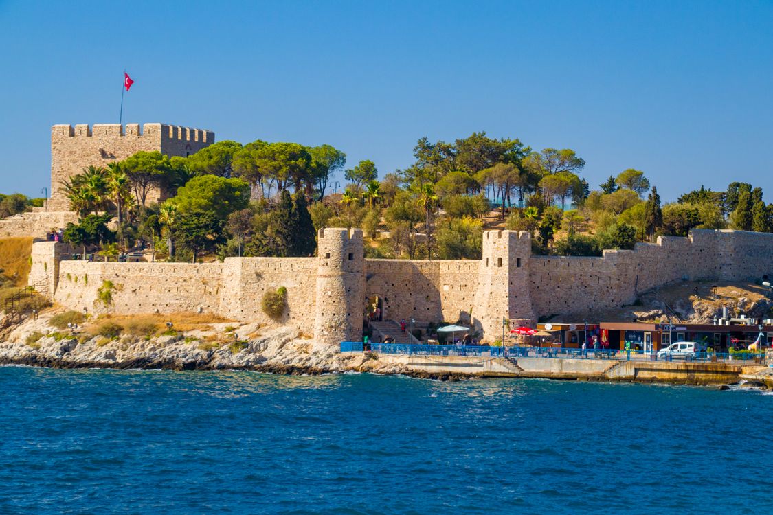 Turkish Castle On Sea Shore Free Stock Photo turkish-castle-on-sea-shore-free-stock-photo