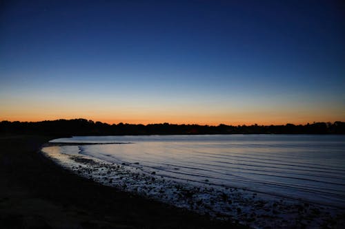 Photo of Lakeside during Daybreak