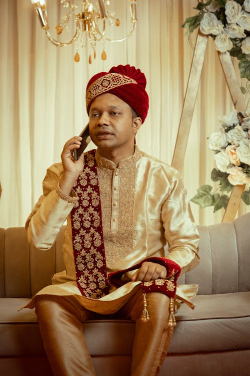 Foto profissional grátis de conversando, cultura indiana, fotografia de casamento