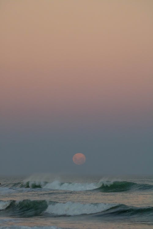 Waves And Moon Photos, Download The BEST Free Waves And Moon Stock ...