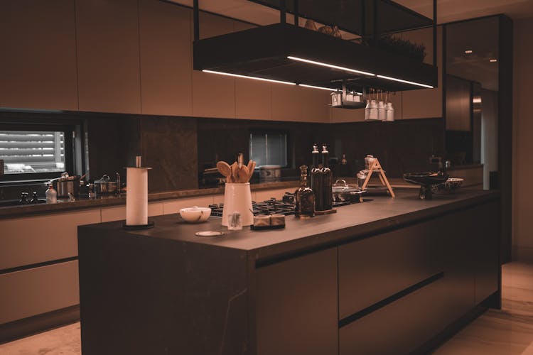 Modern Showcase Kitchen Interior