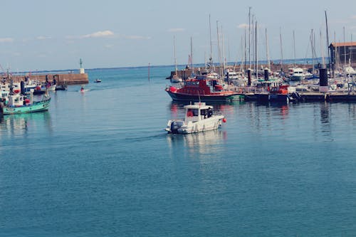 Free stock photo of boat, colorful, harbour