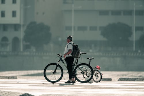 Základová fotografie zdarma na téma cyklista, dopravní systém, jízda