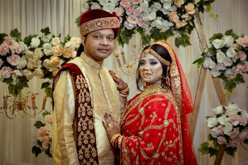 Ingyenes stockfotó ázsiai pár, esküvő, hagyományos ruházat témában