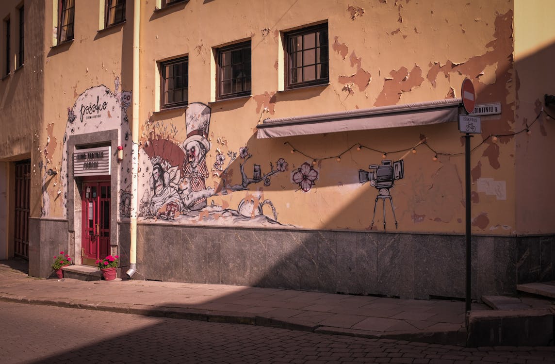 A Building with Graffiti on the Wall