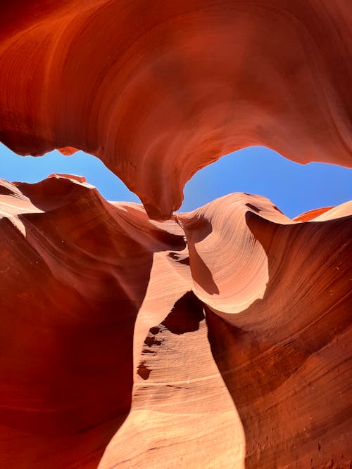 Photos gratuites de canyon, ciel bleu, contre-plongée