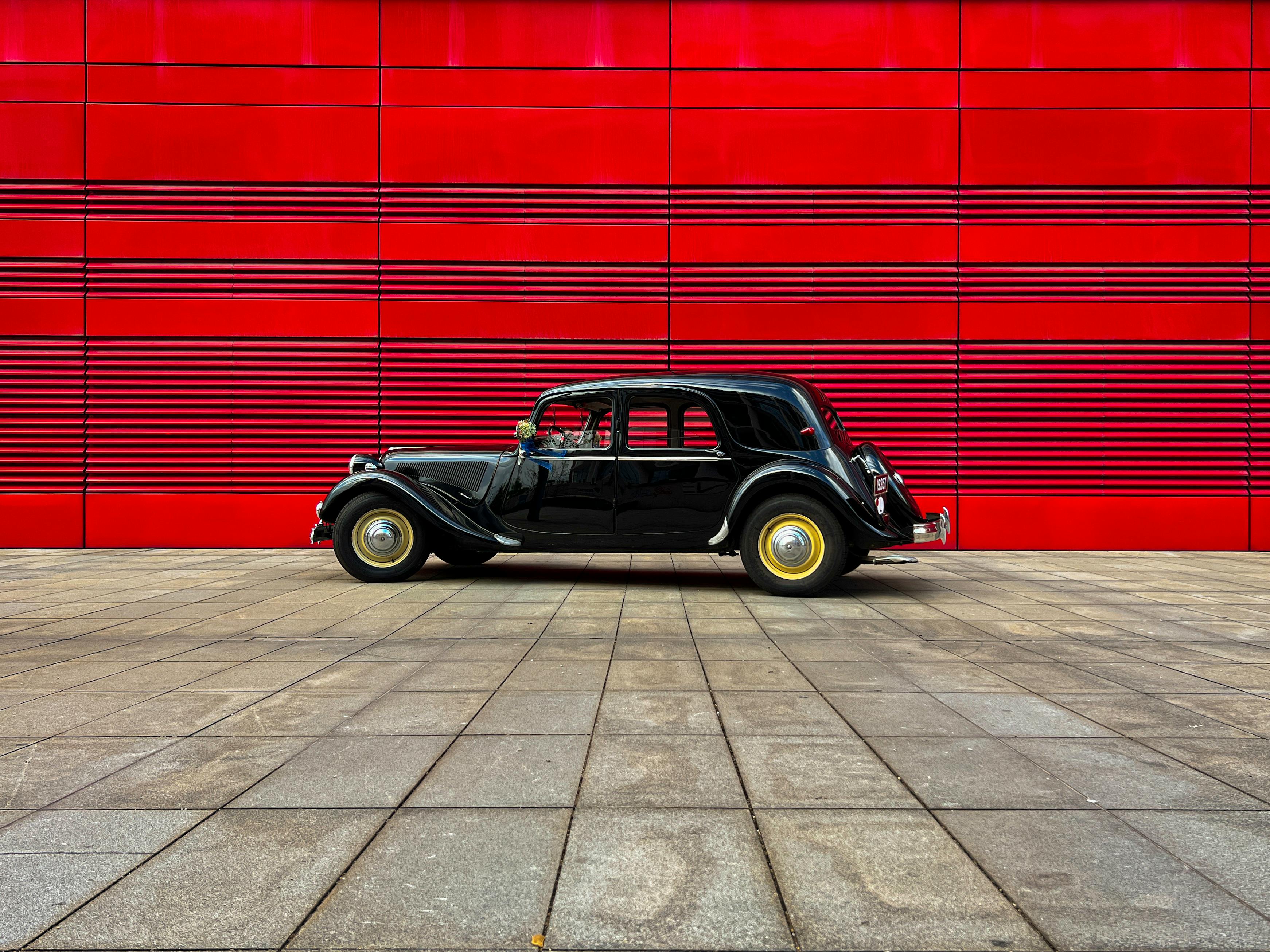 Black Cadillac DeVille · Free Stock Photo
