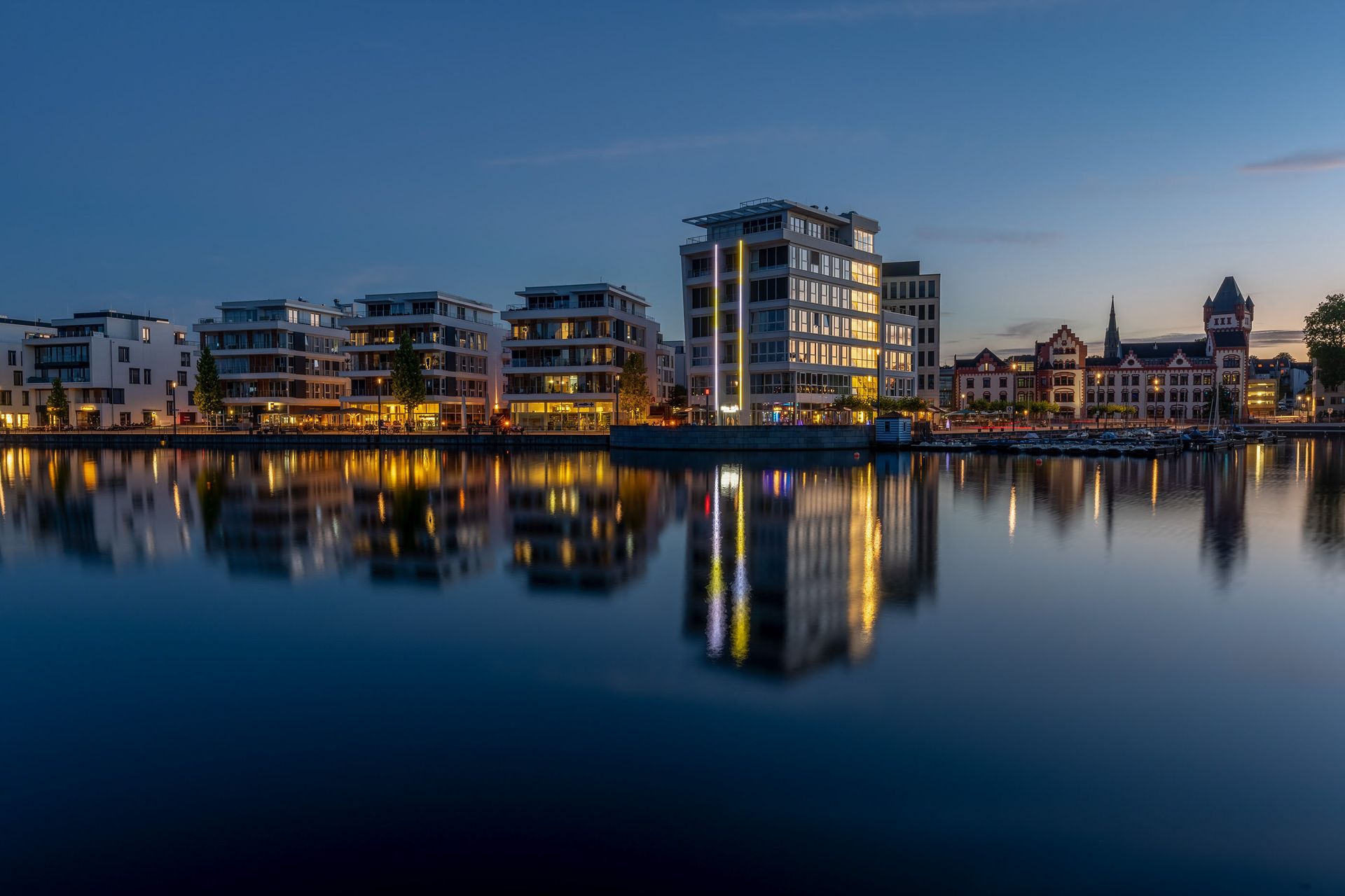 Dortmund Skyline und Stadtleben