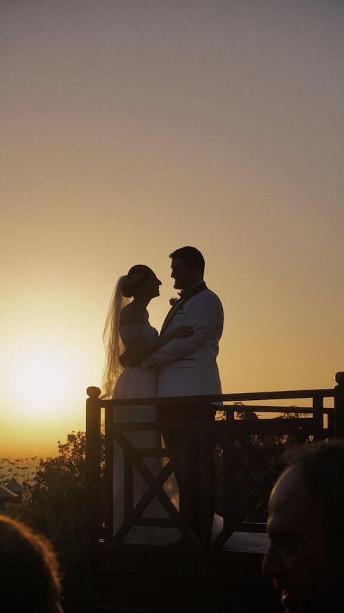 Free stock photo of atmosphere of love, beautiful bride, beautiful sunset Stock Photo
