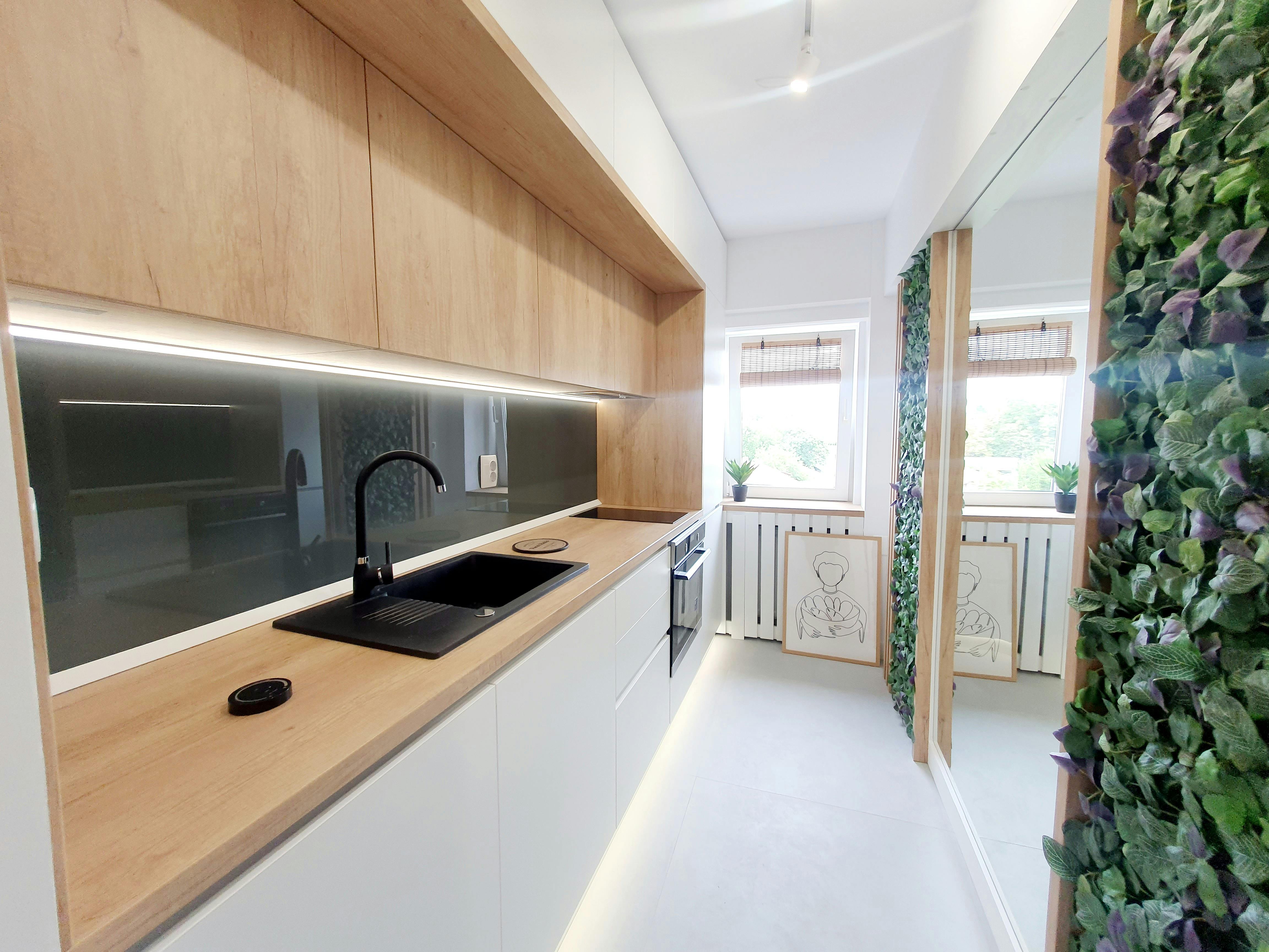 black and white kitchen counter