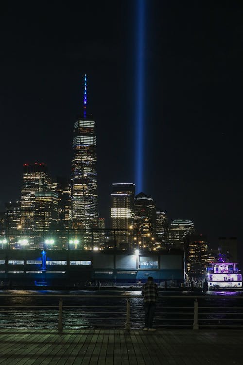 Immagine gratuita di edifici, edificio a molti piani, grattacieli