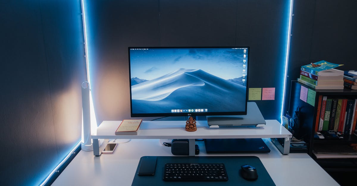 Computer Monitor on a Computer Table · Free Stock Photo