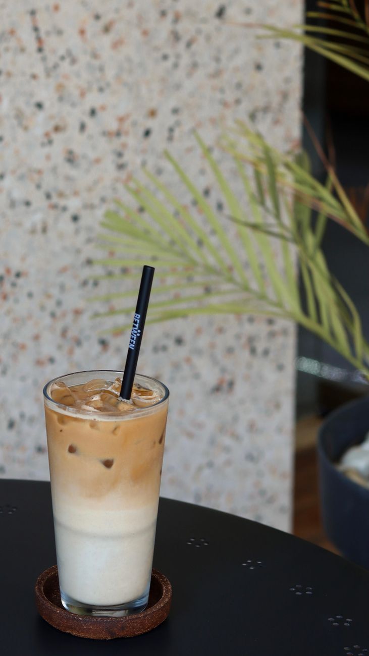Iced Vanilla Latte
