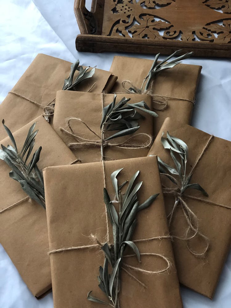 Rustic Style Christmas Present Wrapping 