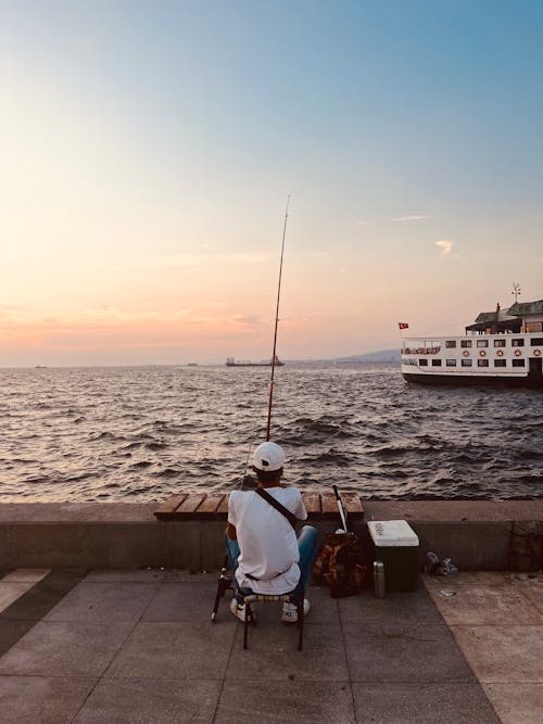 arkadan görünüm, Balık tutmak, boş zaman içeren Ücretsiz stok fotoğraf