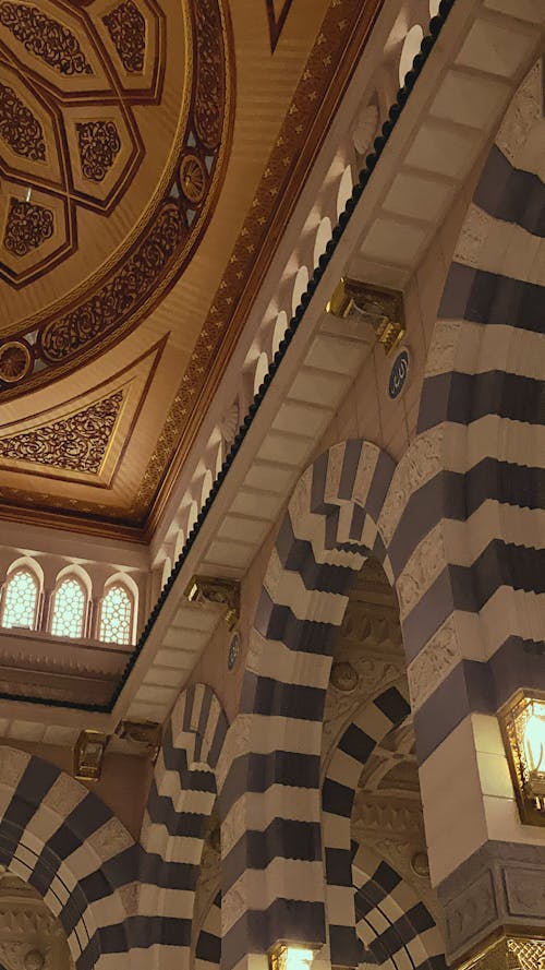 Ingyenes stockfotó al-Masjid an-Nabawi, az istentisztelet helye, boltozat témában