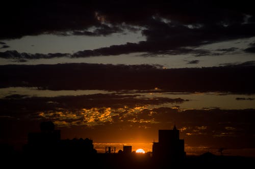 Fotobanka s bezplatnými fotkami na tému atardecer