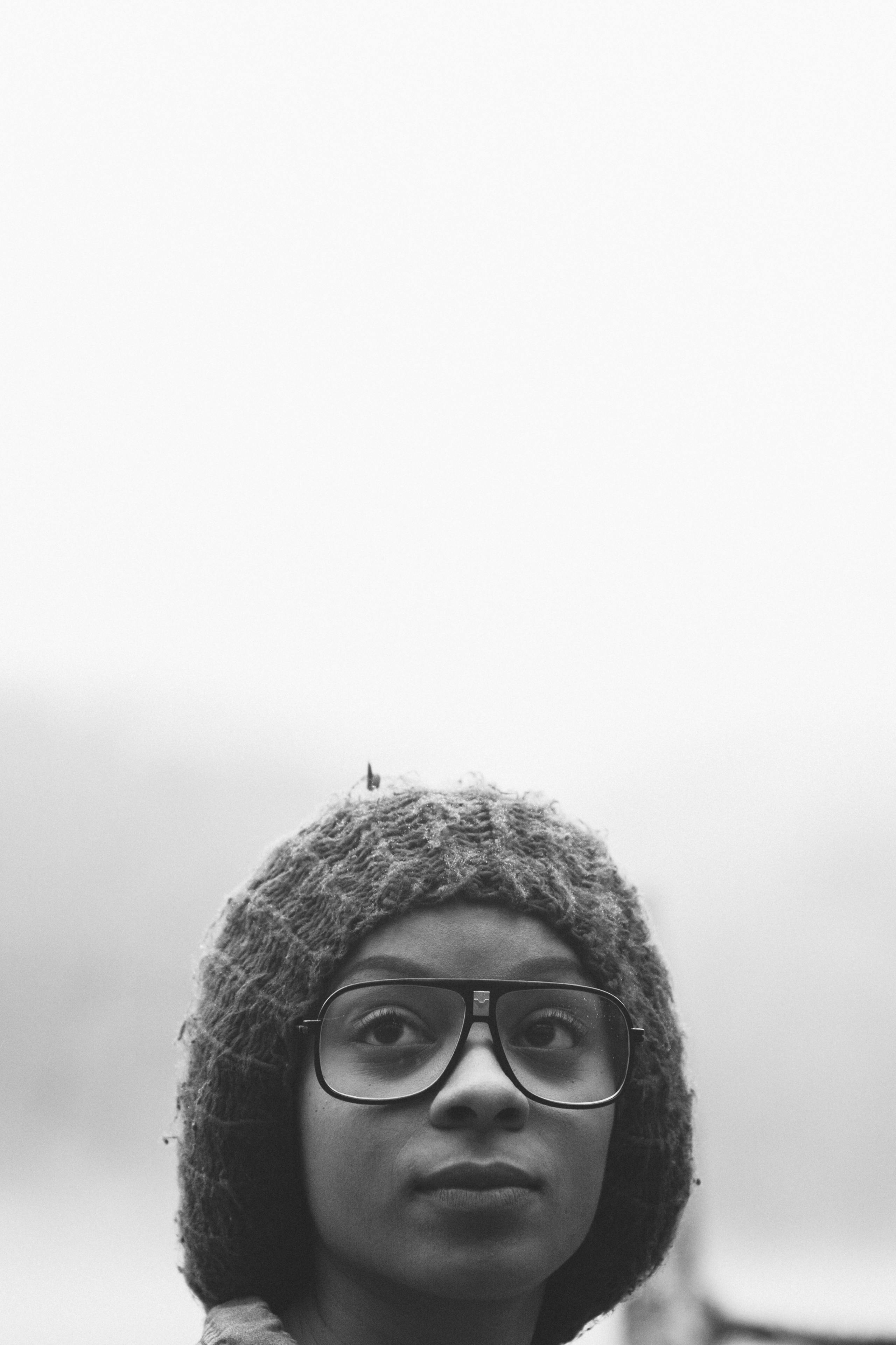 laptop-and-eyeglasses-free-stock-photo
