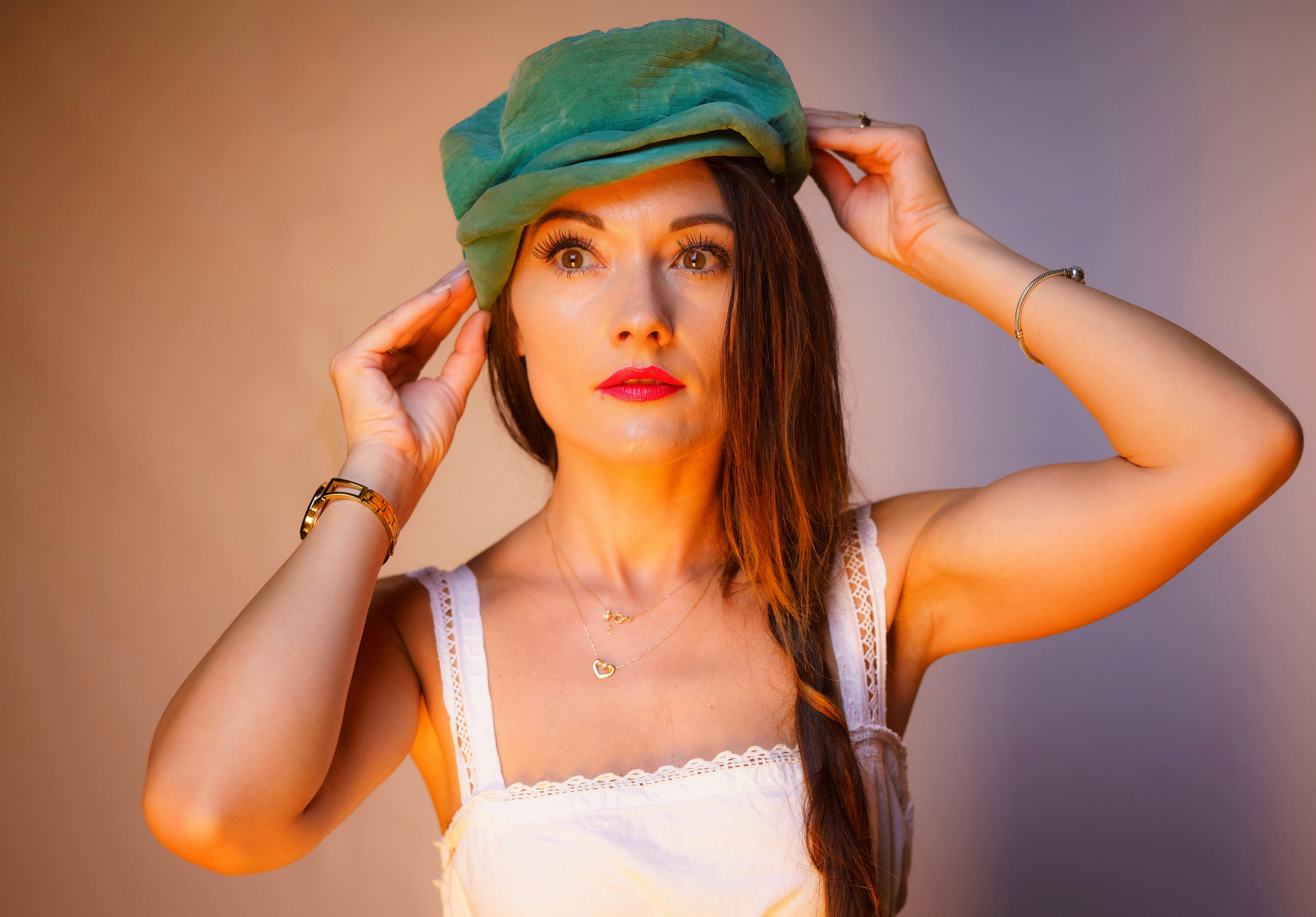 Woman Wearing a Green Beret · Free Stock Photo