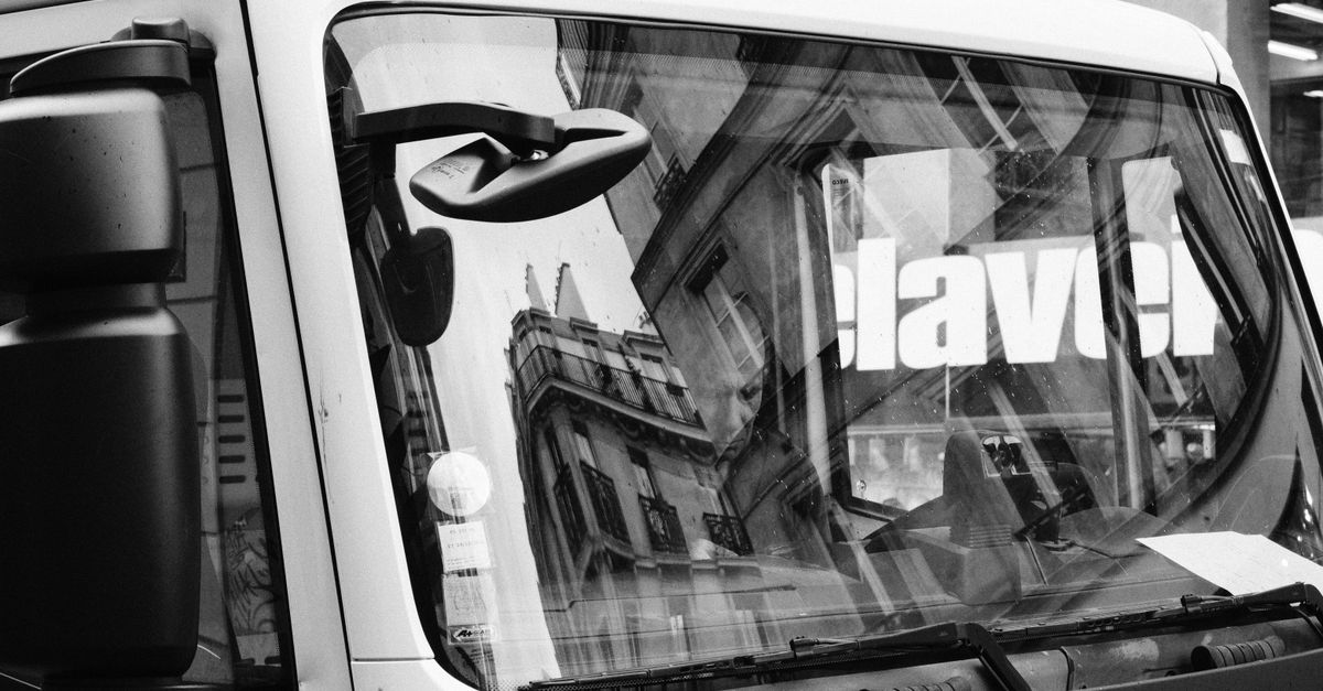 Glass Box Trucks Examples & Case Studies — glass box trucks experiential marketing brand activation nationwide | XM Marketing image
