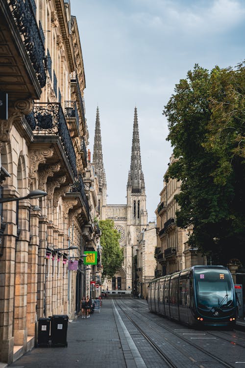 Photos gratuites de bâtiments, bordeaux, cathédrale