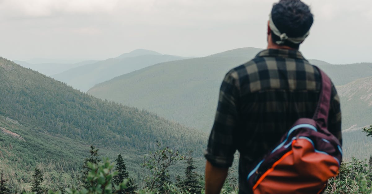 Comparatif des meilleures cartes topographiques pour randonner