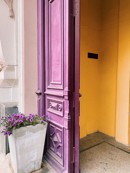 Free stock photo of colors matching, purple, street Stock Photo