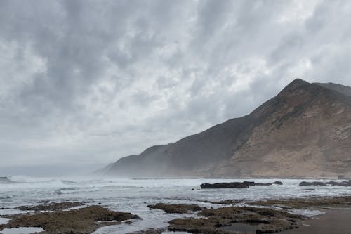 Ücretsiz dağlar, deniz, doğa içeren Ücretsiz stok fotoğraf Stok Fotoğraflar