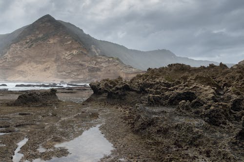 丘, 岩, 浸食の無料の写真素材