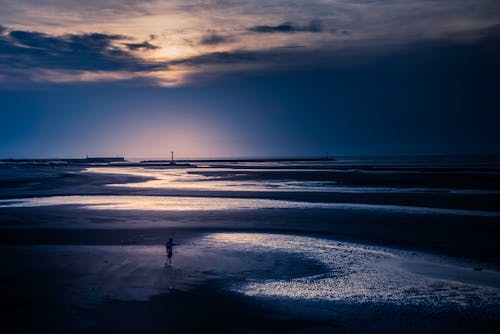 Free stock photo of cost line, low tide, moody cloud