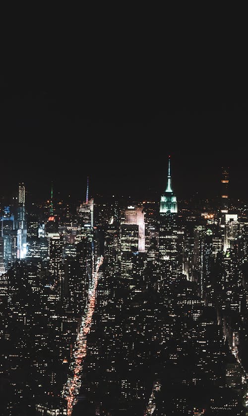 무료 야간 고층 빌딩 조감도 촬영 스톡 사진